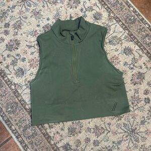 Green Workout crop top high neck zip up